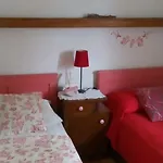 Sunce بيت للعطل بيساك